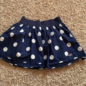 Hollister skirt sz S